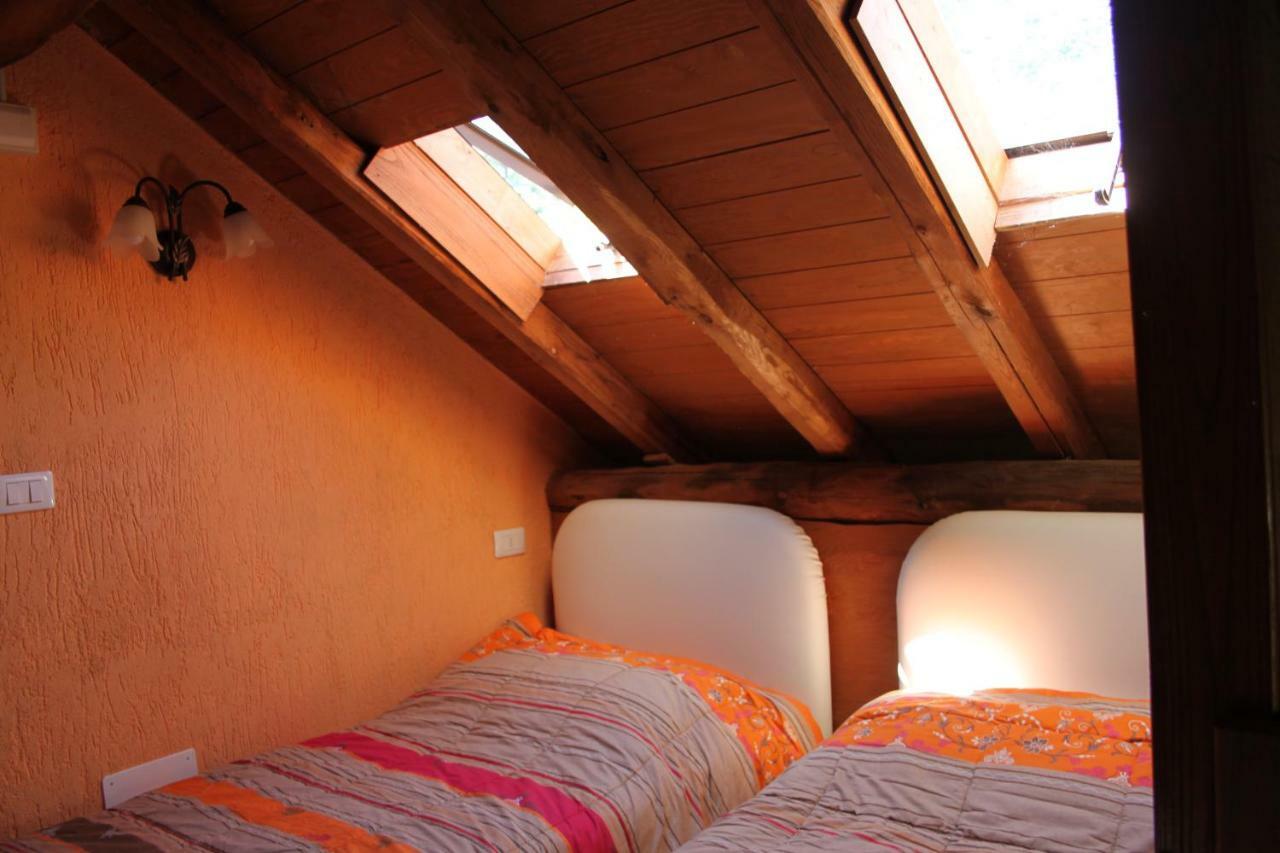 Le Murazze Holiday Houses Ponzone Luaran gambar